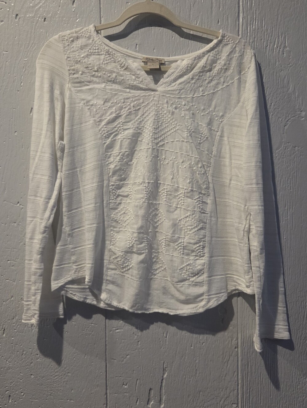 Lucky Brand White Embroidered Long-Sleeve V-Neck Top